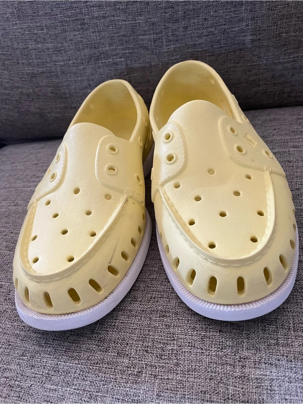Sperry Top Sider Yellow unisex Cut out design slip on Foam Rubber Boat shoe M7W9